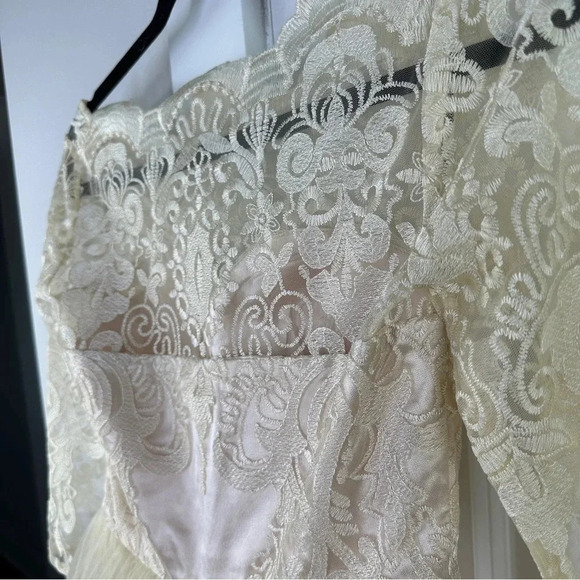 New ModCloth Chi Chi London Champagne Lace Dress Size 4 NWT Vintage‎ Inspired - Picture 12 of 14